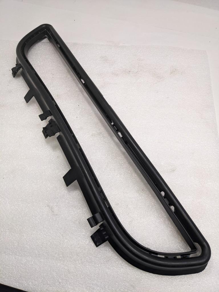 PORSCHE 99750554101 FRONT CENTER GRILLE FRAME FOR PORSCHE USED R24