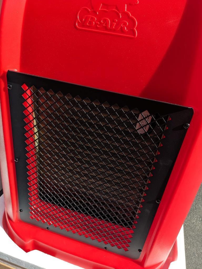 B-AIR VG1500 VANTAGE DEHUMIDIFIER RED 7.3 AMPS 76 PPD AHAM 150 PPD SAT NEW B2