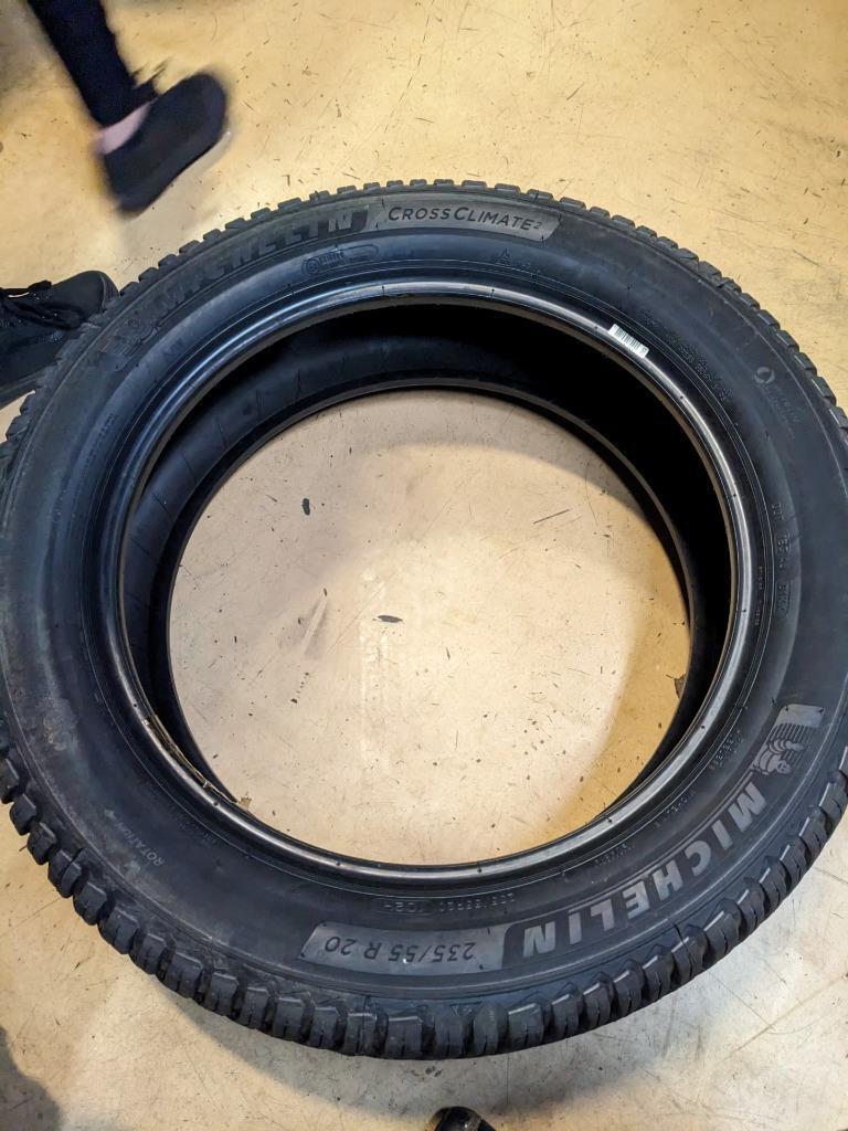 2 MICHELIN CROSS CLIMATE 2 A/W P 235 55 20 102H SL TIRE 21889 CQ2