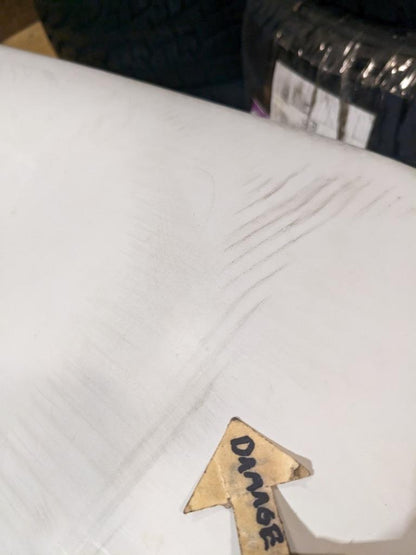 PORSCHE 928 -REAR BUMPER-LINING-WHITE- 65X30X18- 92850512322- NEW B2