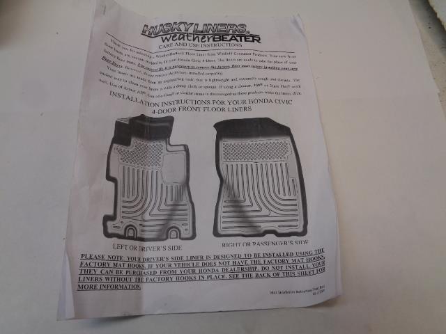 USED HUSKY LINERS WEATHER BEATER FLOOR LINERS FOR 2012-13 4 DOOR HONDA CIVIC SR