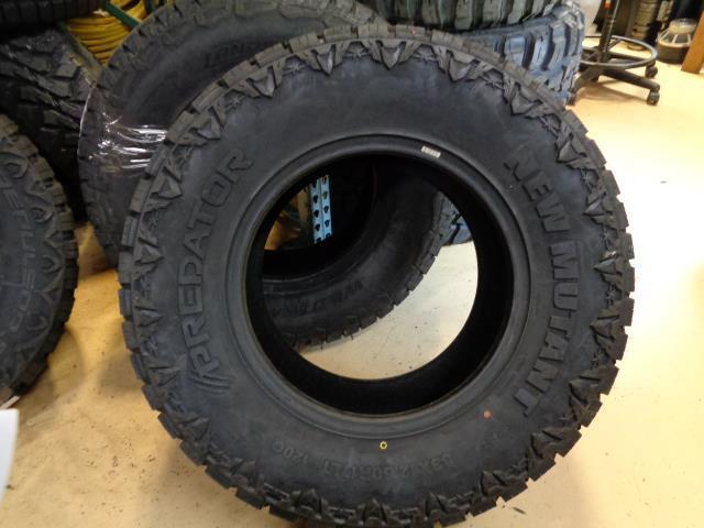 PREDATOR NEW MUTANT X-A/T LT 33 12.5 17 120Q LRE 10PLY A/T TIRE PRXAT08SF BQ2