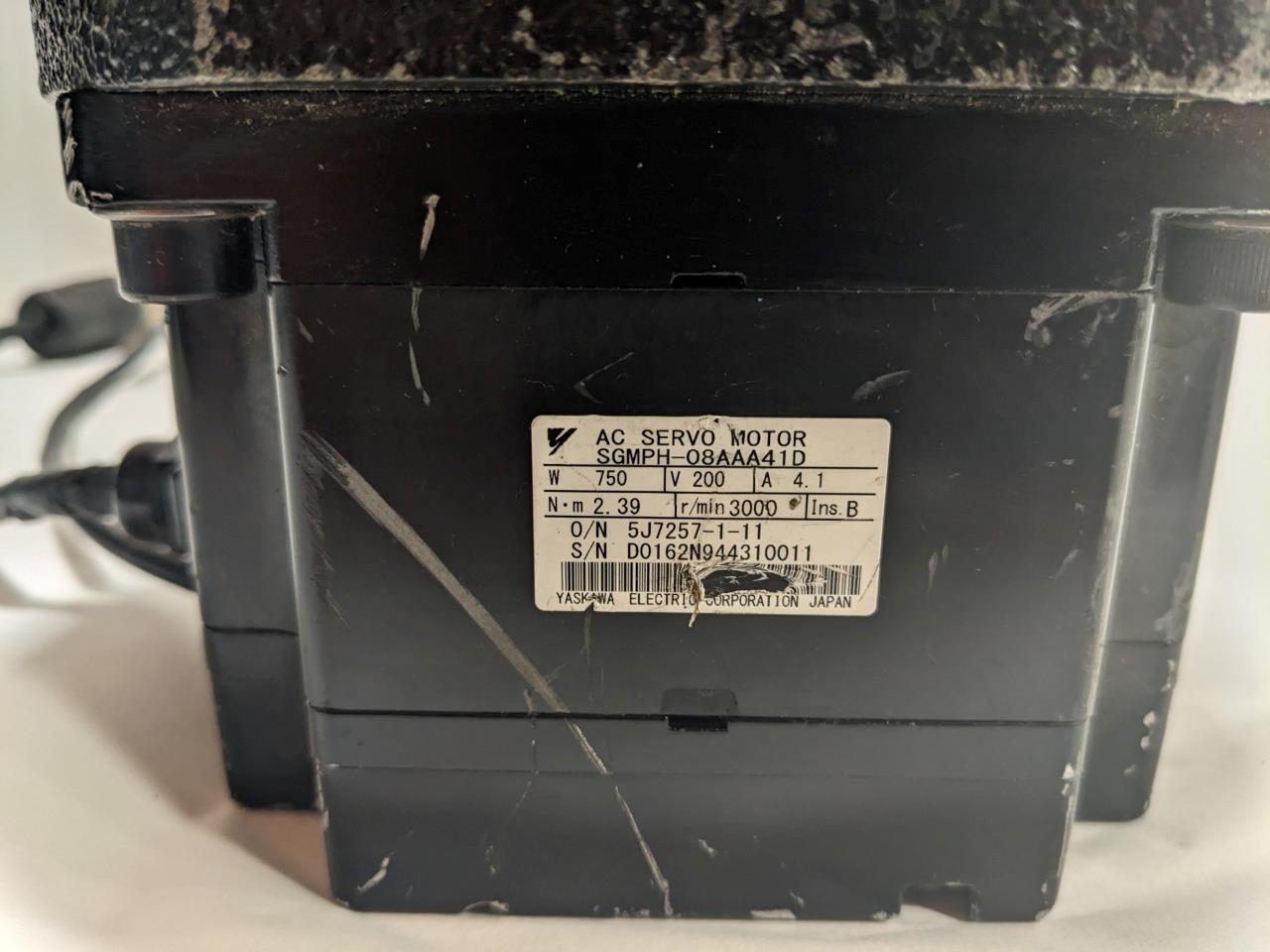 YASKAWA AC SERVO MOTOR SGMPH-08AAA41D BSRG1