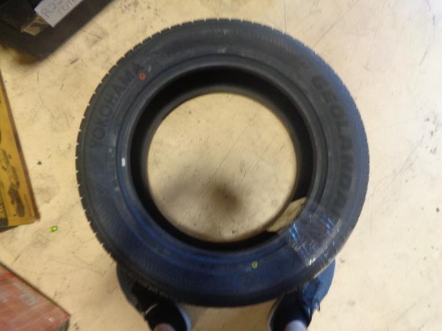 YOKOHAMA GEOLANDAR X-CV G057 P 255 55 18 109W XL TIRE 110157001 AQ4