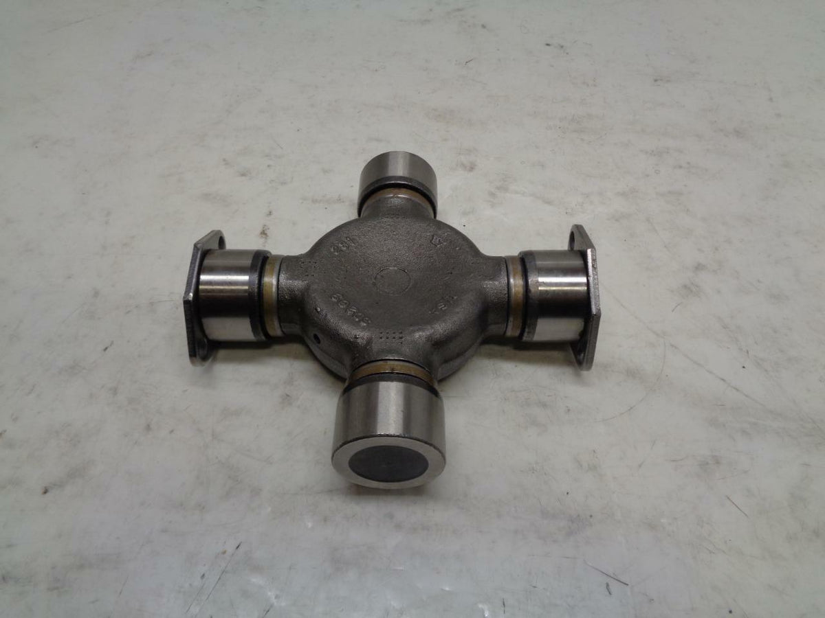 NEW NEAPCO U-JOINT SD209 281 R9TB