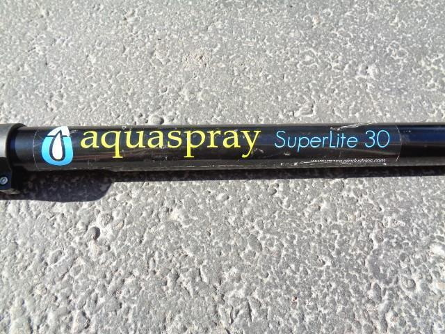 AquaSpray Superlite 30 Outdoor Window Cleaner 30' Water Fed Pole and Brush R28
