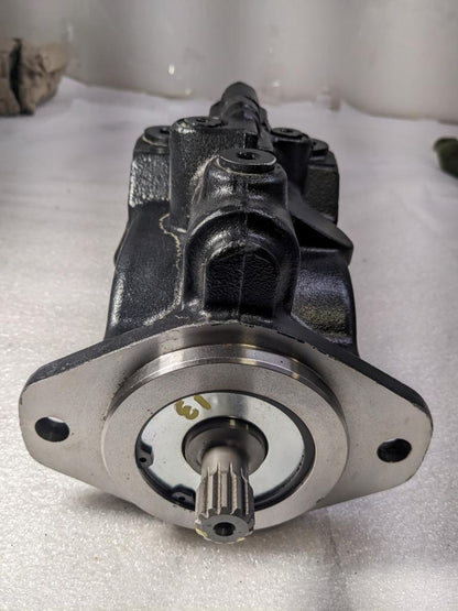 DANFOSS DRIVE MOTOR BOOM LIFT 80001603 13-SPLINE NEW R11