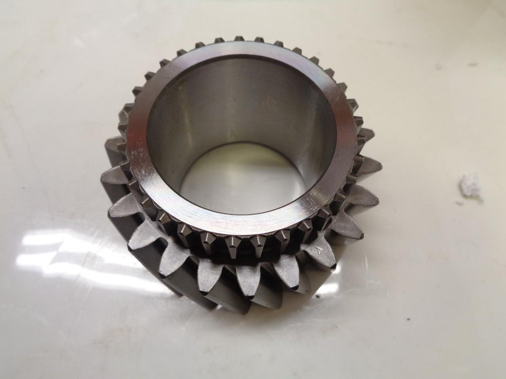 NEW TREMEC MAINSHAFT GEAR 101-8-22 R15T2