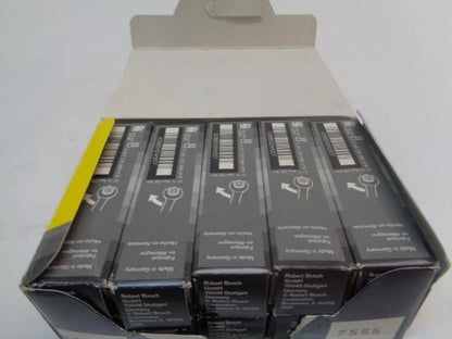 BRAND NEW BOSCH SUPER SPARK NISSAN JAGUAR PLUG 10 PACK 7555 R13T3