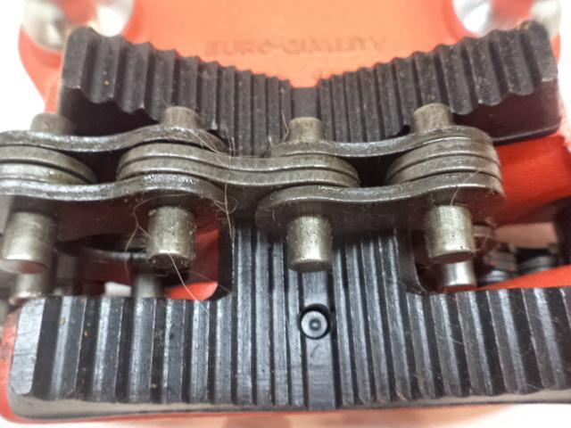 NEW ROTHENBERGER 70715 TOP SCREW CHAIN VISE 1/4-6" R28