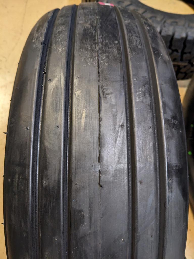 MICHELIN AIR 27 8.5 14 16PLY TIRE 027-697-0 CQ1