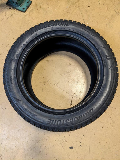 BRIDGESTONE BLIZZAK WS90 P 945 50 17 98H SL TIRE 001154 CQ1