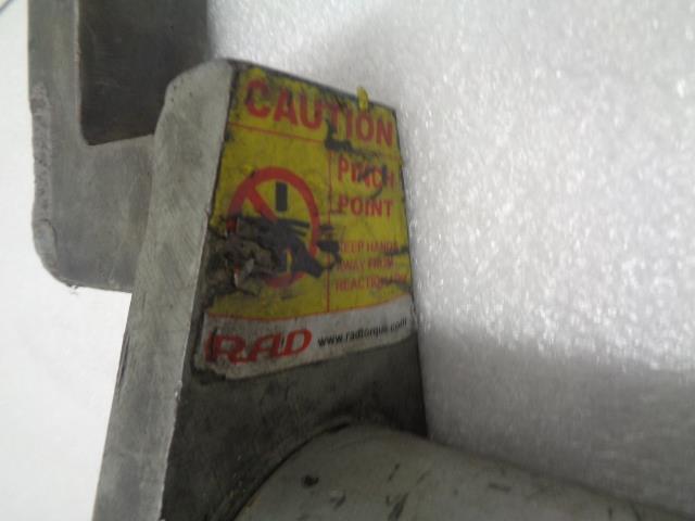 HYTORQ ELECTRIC E-RAD 2000 TORQUE GUN WITH CABLES USED R22