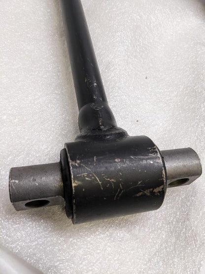 TORQUE ROD 810091-G 27 IN USED R29