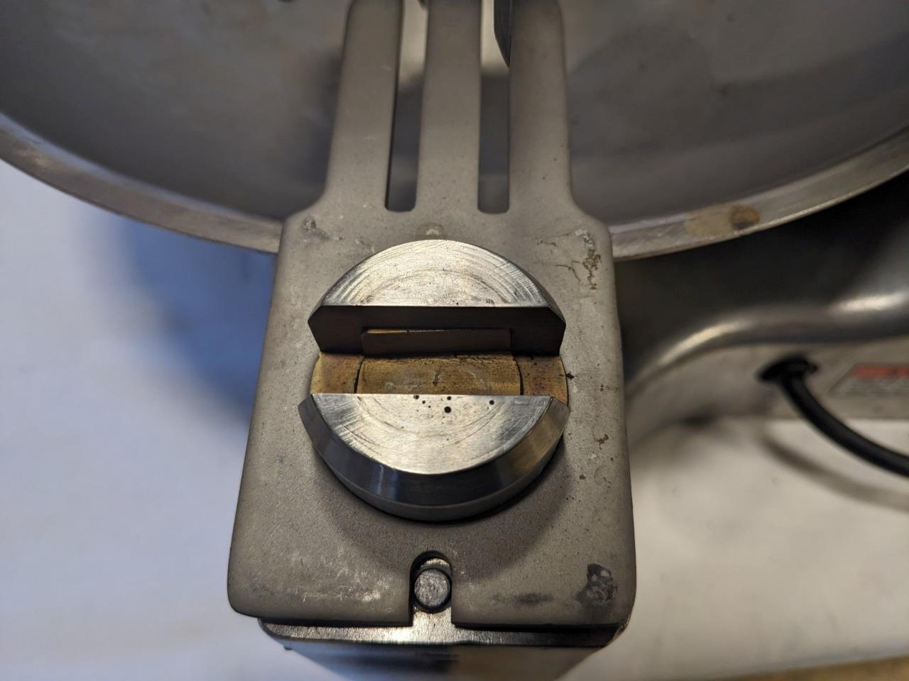 Hobart 84145-2 Buffalo Chopper Food Processor w 1/2 HP Item used B2