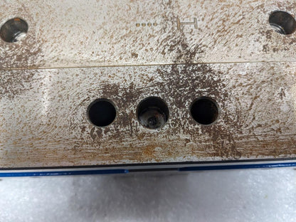 Kurt HDL6 English 6″ JAW WIDTH 4" JAW OPEN Double Station Vise W/O HANDLE NEW H1