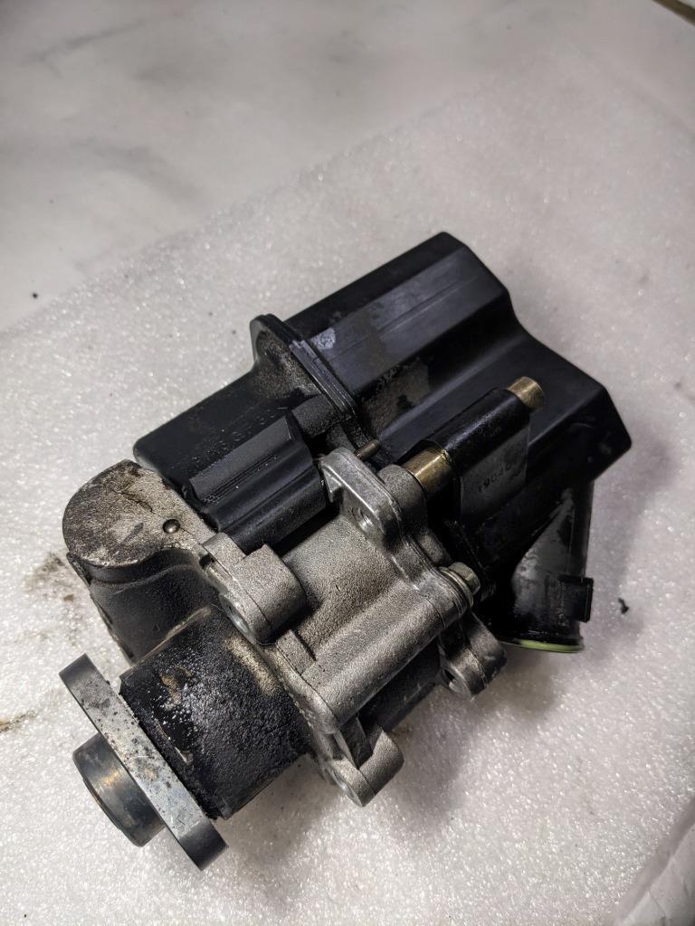 PORSCHE 986-996 CARRERA POWER STEERING PUMP 99631402004 USED 996B.G.L.