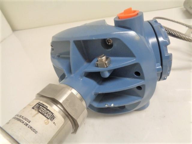 NEW ROSEMOUNT 5300 SERIES LEVEL TRANSMITER 5302 2-WIRE GUIDED WAVE RADAR R18