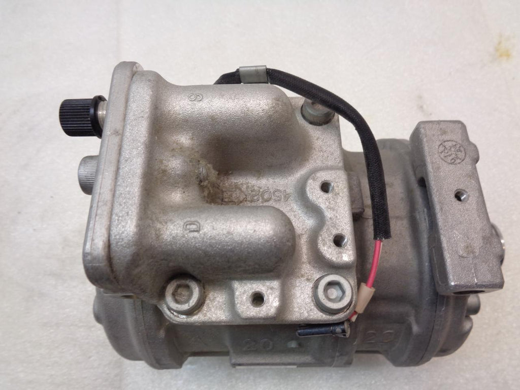 NEW GENUINE MERCEDES-BENZ 000 230 17 11 80 AC COMPRESSOR 1994 MERCEDES S320 R3