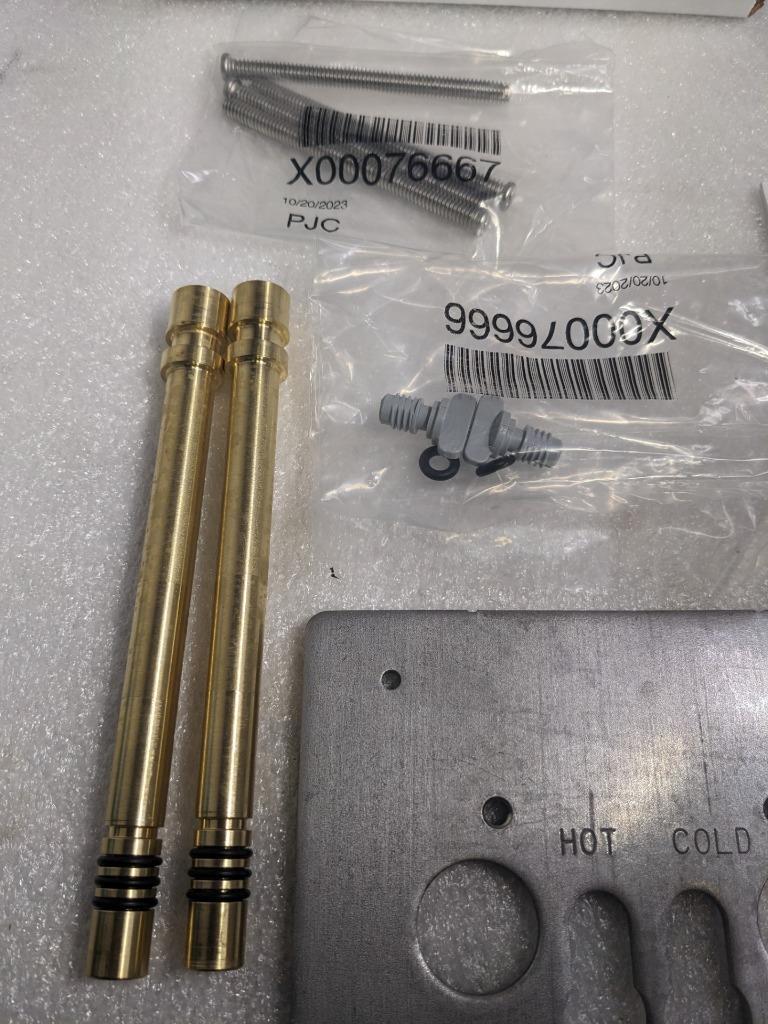 DELTA R4700-FL FLOOR MOUNTED TUB FILLED ROUGH IN VALVE NEW R27