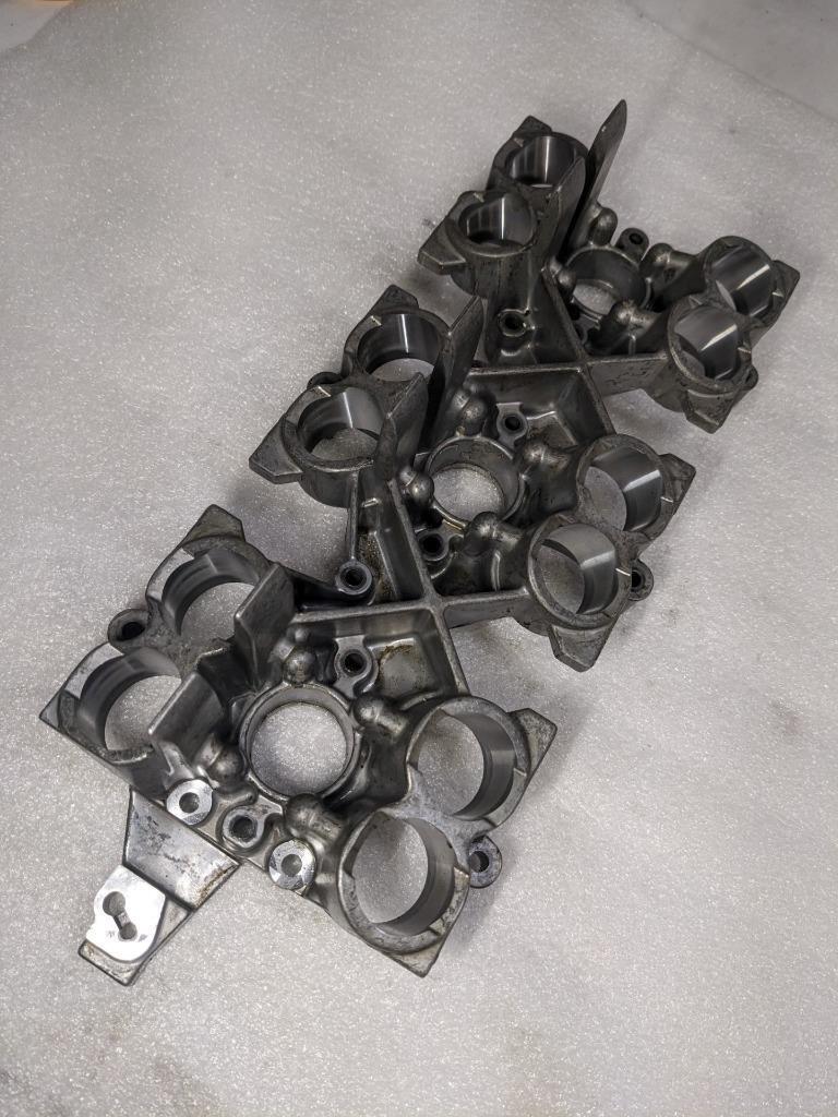 PORSCHE 911 996 98-05 TAPPET HOUSING CAMSHAFT 9961041058R USED 996B.G.L.