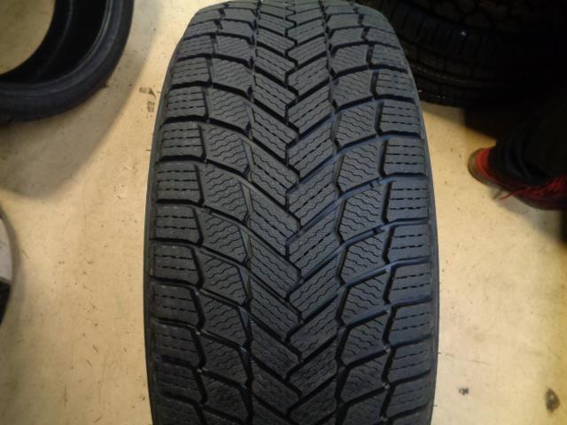 1 MICHELIN X-ICE SNOW SUV P 235 55 18 104T XL TIRE 12893 BQ1