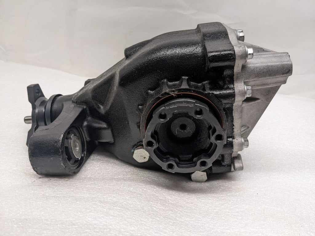 DIFFERENTIAL AXLE CARRIER 52700006, 20230303 NEW B1