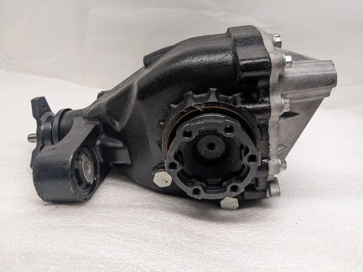 DIFFERENTIAL AXLE CARRIER 52700006, 20230303 NEW B1
