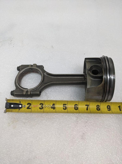 PORSCHE 911/996  CONNECTING PISTON ROD #1 9961031026R USED 996BGL2T2