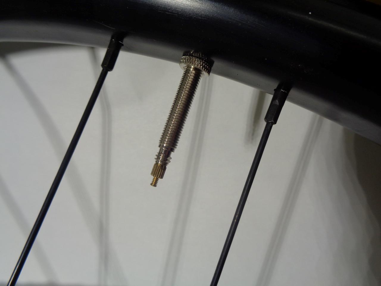 STANS BARON MK3 27.5 WHEELSET W/ MAXXIS MINION DHF 27.5X2.8 TIRES NEW R34