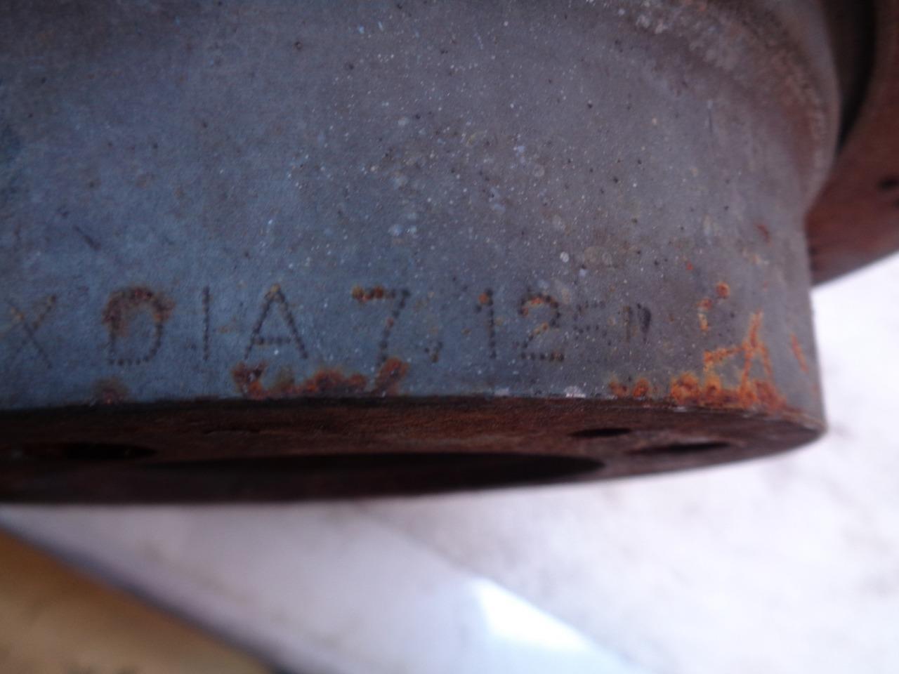 1 USED GENUINE PORSCHE BRAKE DISC FOR PORSCHE 911/930 930 352 045 01 R24T5