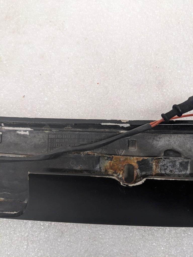 DAMAGED PORSCHE 9445121030003C REAR SPOILER RALLY BLACK FOR PORSCHE 968 USED R24