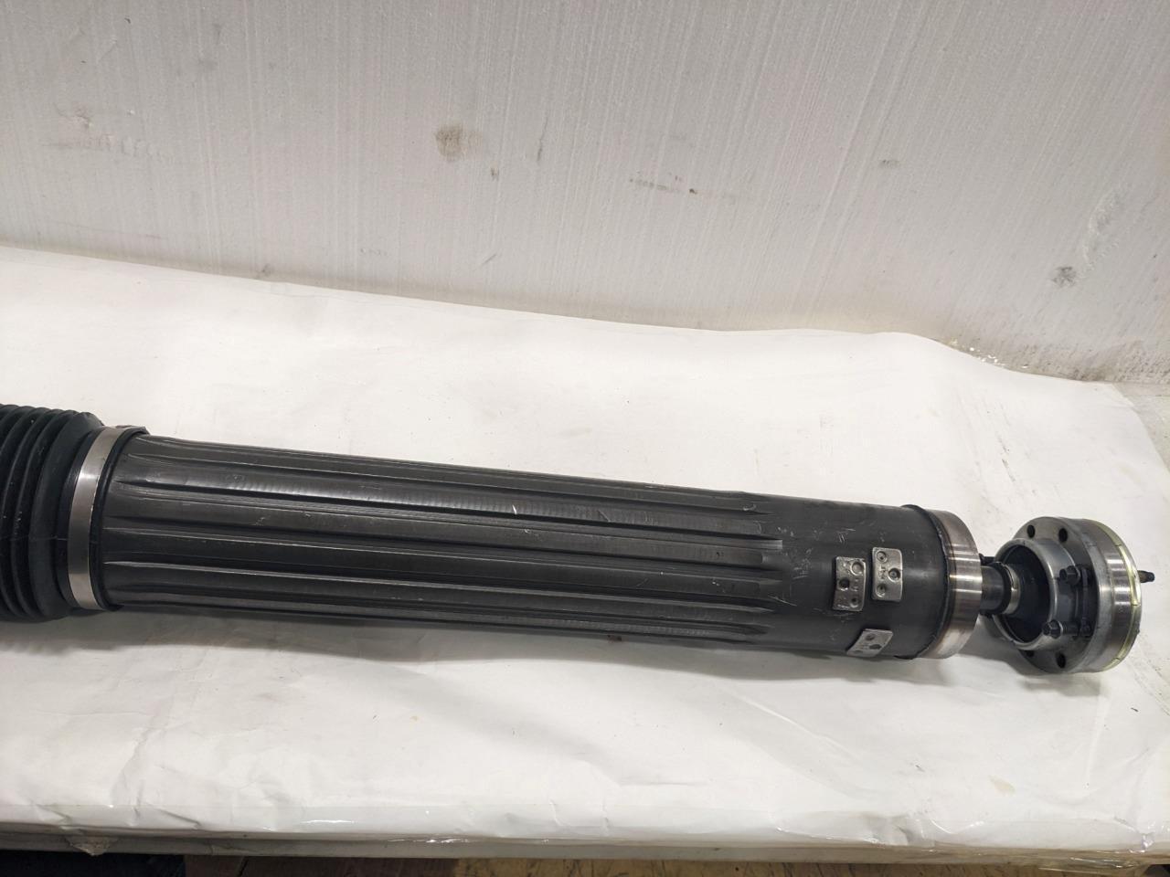 Mopar 52853338AD Rear Drive Shaft FOR 2009-2001 JEEP WRANGLER  BSRG1