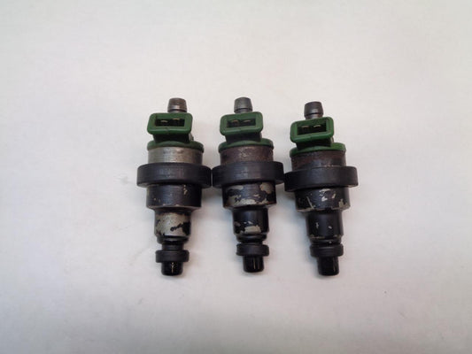 1 D-JETRONIC MERCEDES VOLVO FUEL INJECTOR NO PART# R13
