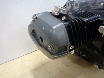 BMW R1200 GS 2018 Complete Motor NEW Factory Replacement 0 miles DAMAGED BSRG2
