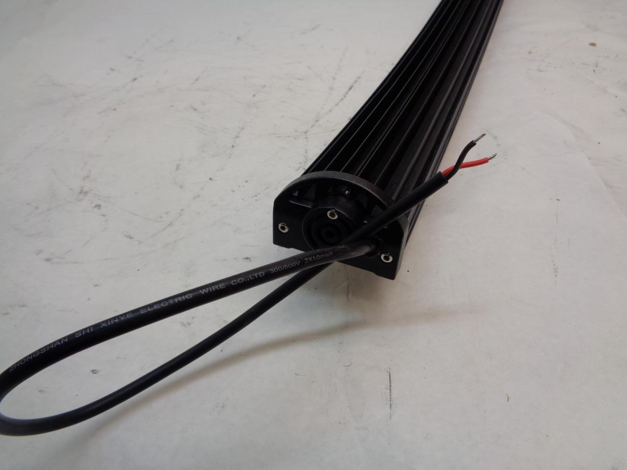 NEW UNBRANDED 42" CURVED LIGHT BAR w/ BRACKETS R16