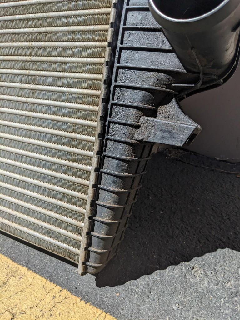 FORD 4C3Z-6K775-BA INTERCOOLER ASSEMBLY FOR 04 EXCURSION/F250SD-F550SD USED B2