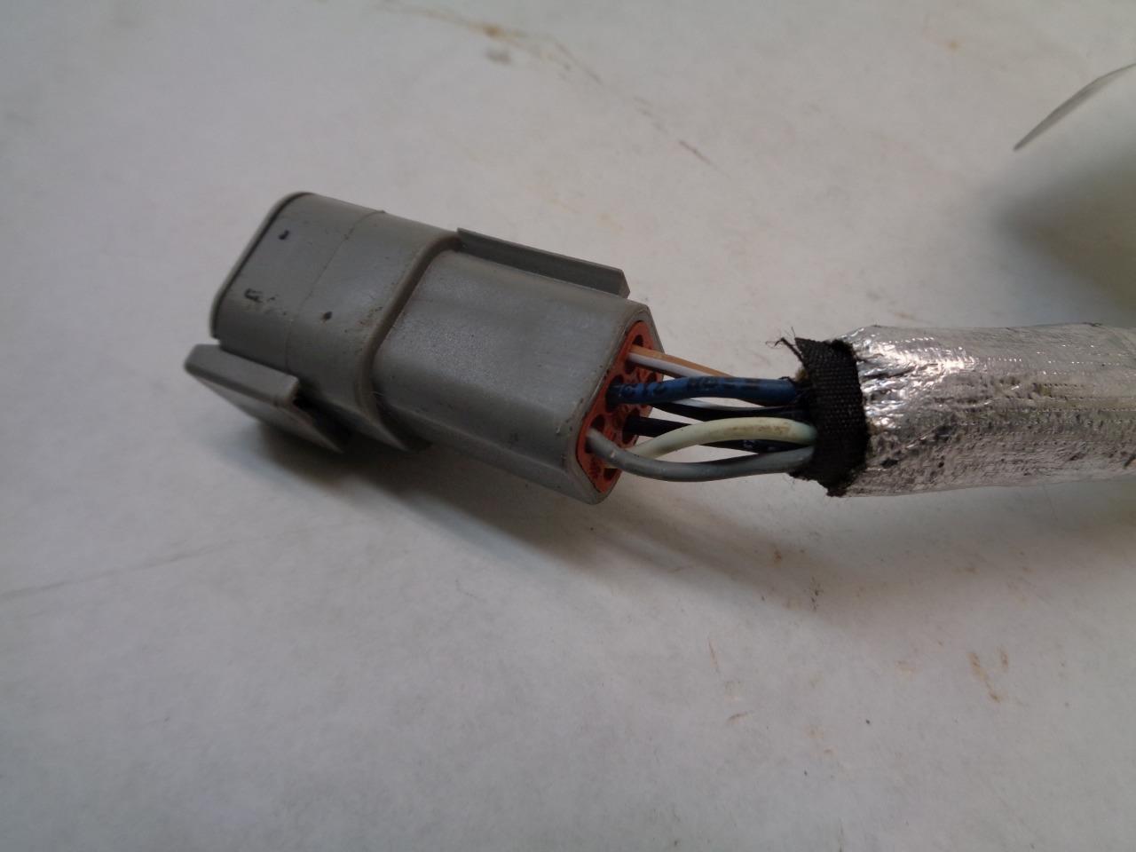 FREIGHTLINER A66-12569-028-A WIRING HARNESS SODS, JUMPER, CHASSIS FRONT R11