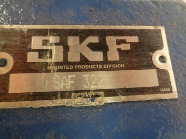 NEW SKF SAF 322 PILLOW BLOCK HOUSING CAST IRON 4 BOLT BASE SPLIT BLOCK BSRG4