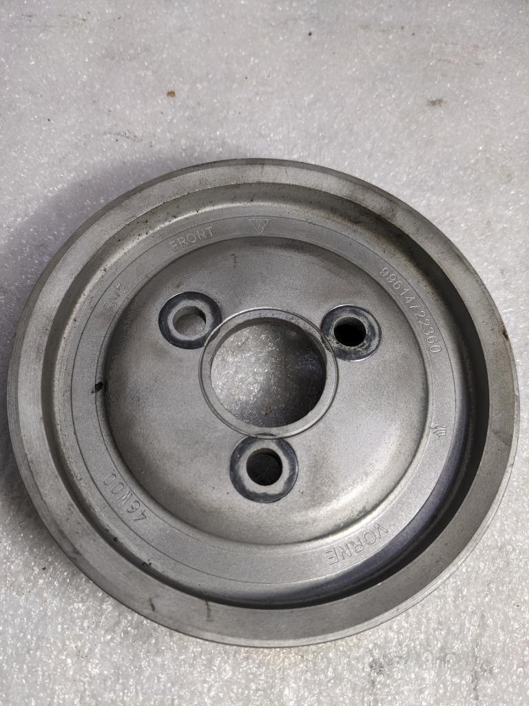 PORSCHE 911/996 POWER STEERING PUMP PULLEY 99614722360 USED 996B.G.L.