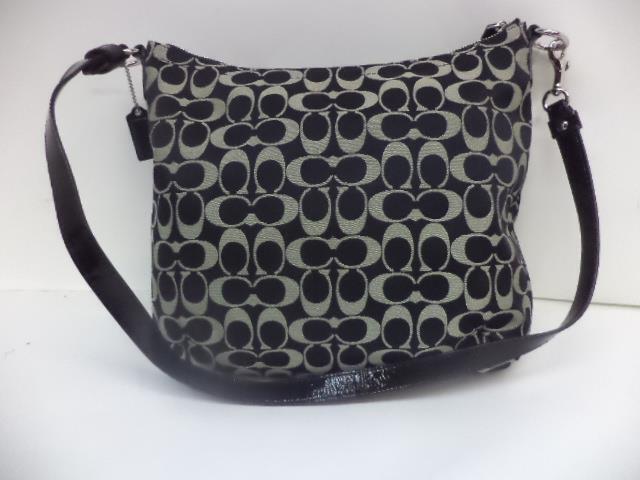 NWT COACH PENELOPE SIGNATURE SATEEN CONVERT KHAKI/BLACK F19232 GENUINE SR