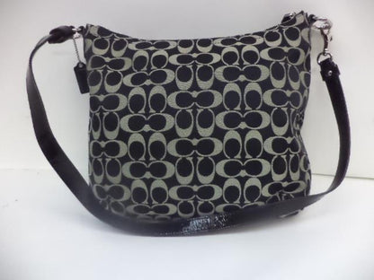 NWT COACH PENELOPE SIGNATURE SATEEN CONVERT KHAKI/BLACK F19232 GENUINE SR