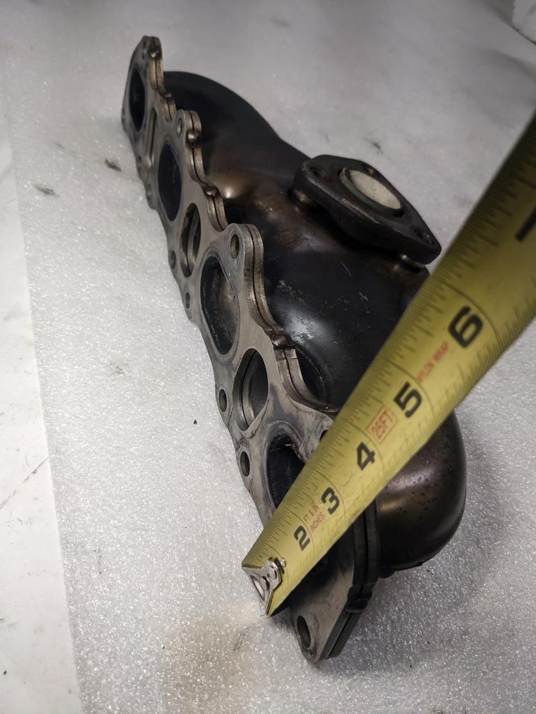 PORSCHE CAYENNE EXHAUST MANIFOLD TURBO 4.5L 94811111953 USED 996BGL