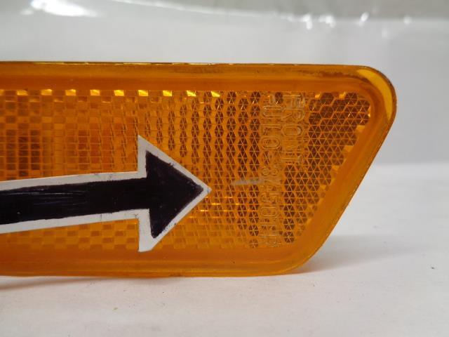 Porsche 928 Side Marker Amber 928 631 412 03 FRONT RIGHT USED GENUINE R25T5
