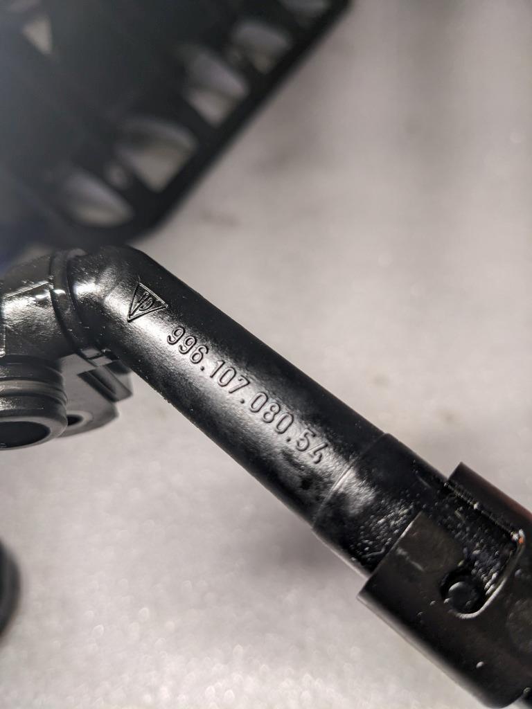 PORSCHE 996 CARRERA ENGINE OIL SEPERATOR 99610708054 USED 996B.G.L.