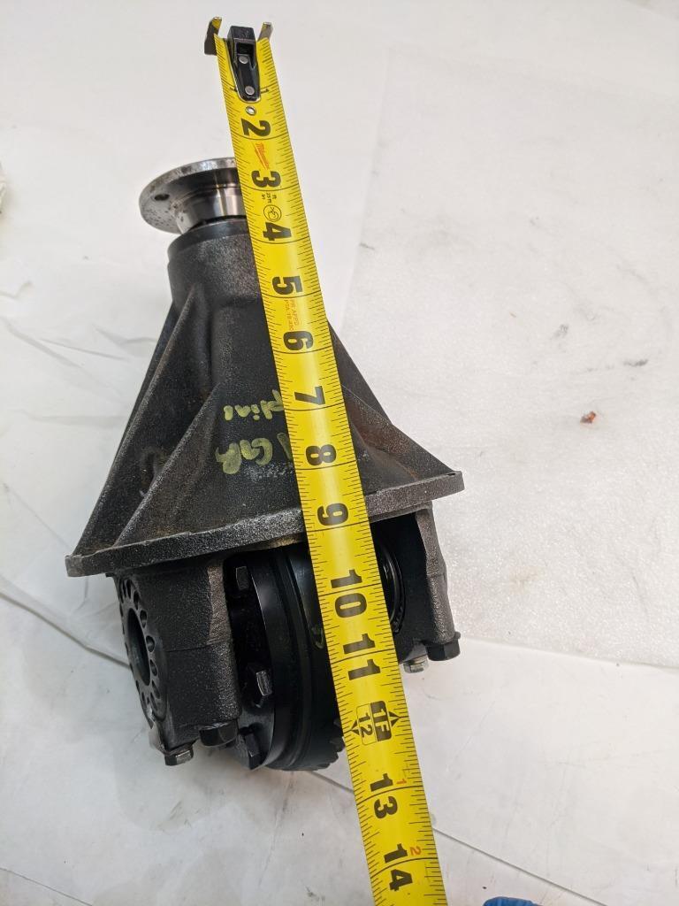 INEX DIFFERENTIAL 3.9 GR 23 SPLINE 39 RING 10 PINION USED R14