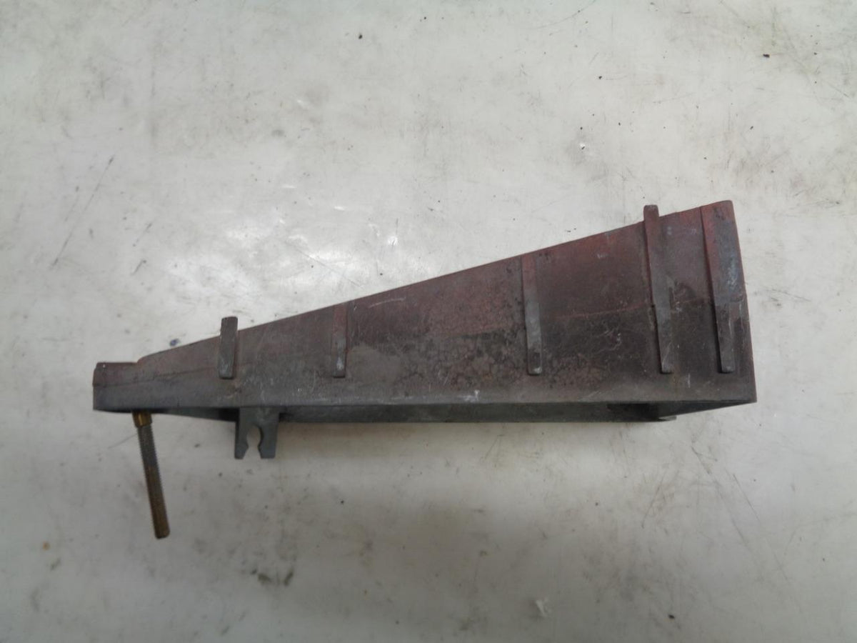 USED PORSCHE 928 FOG LIGHT FRAME BOSCH 1 305 543 058 059 R25T1