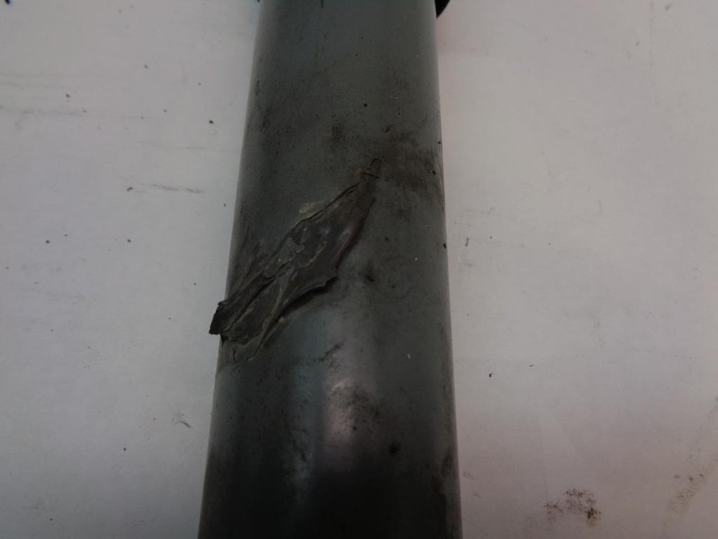 Porsche 968 Shock Absorber PAIR USED GENUINE 951 333 032 03 R23T8