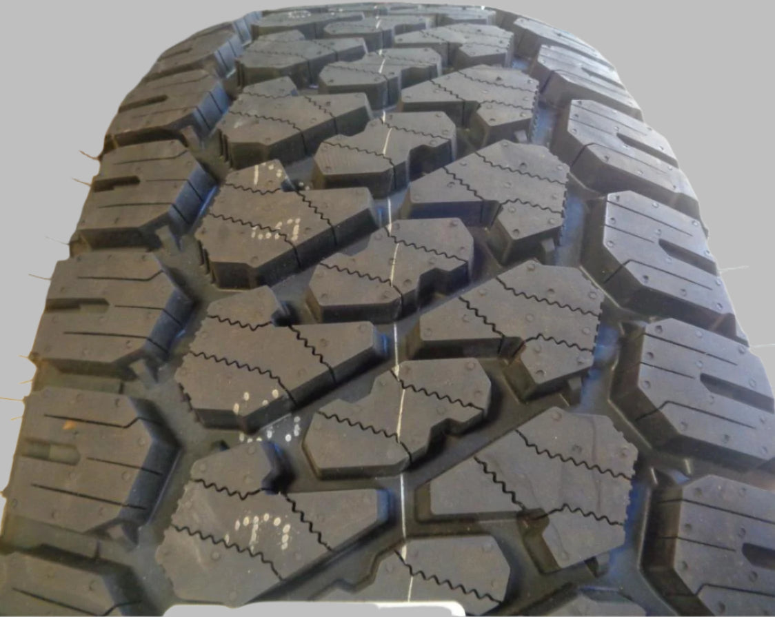 FIRESTONE DESTINATION X/T OWL LT 275 65 20 126/123S LRE 10PLY TIRE 004382 BQ4