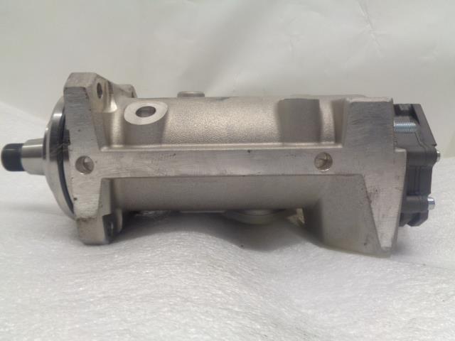 BOSCH 0445020236 HIGH PRESSER FUEL PUMP FOR DETROIT DIESEL DD13 NEW R11